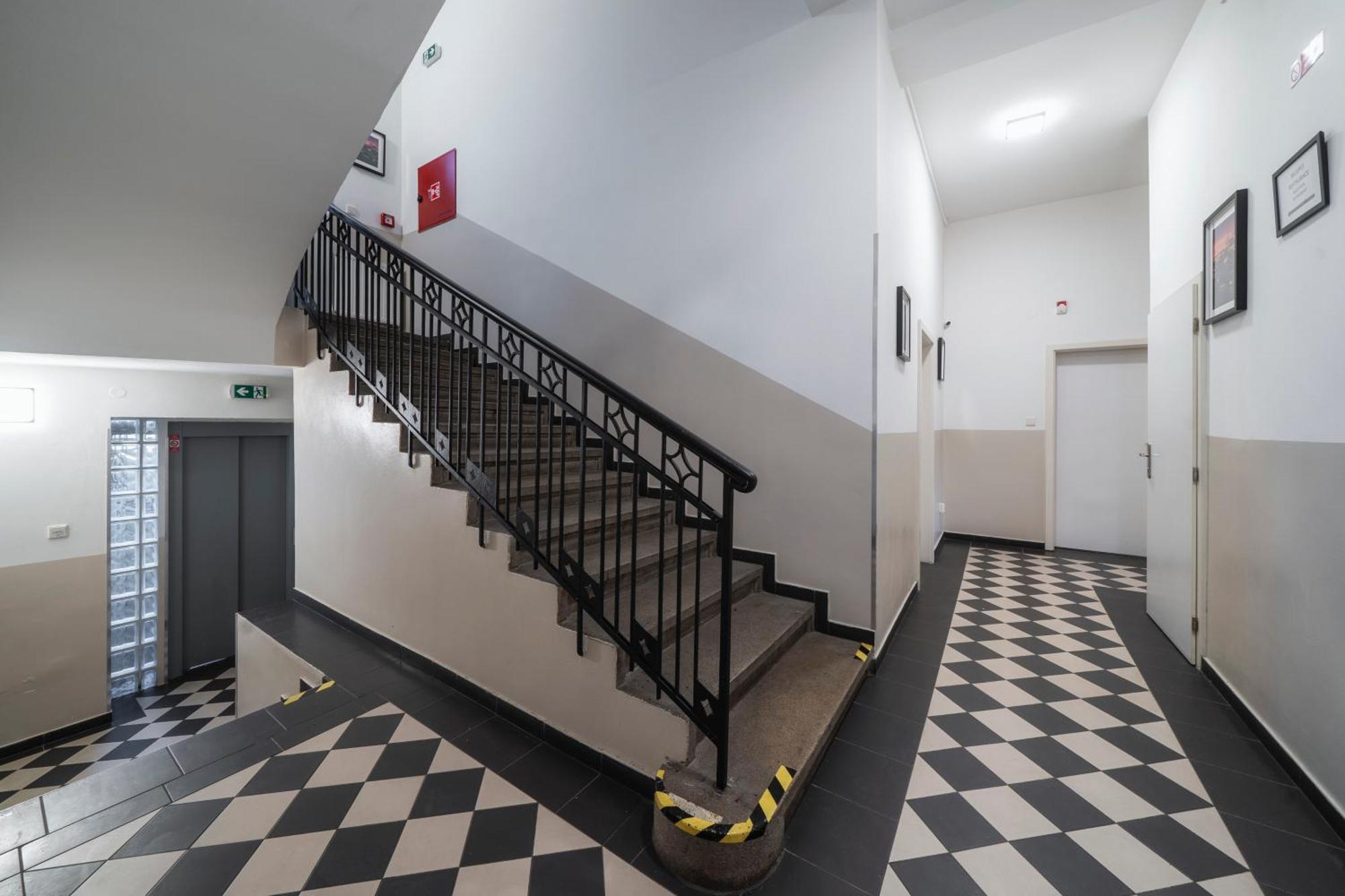 Hotel Leon 3*